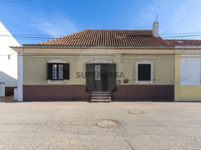 Casa venda em Geraldes, Peniche