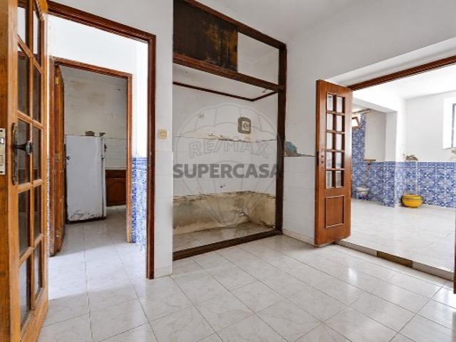 Casa venda em Geraldes, Peniche