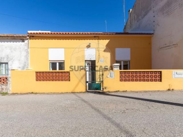 Casa venda em São Bernardino, Peniche