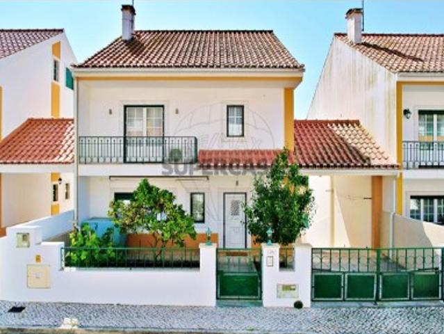 Casa venda em Azambuja