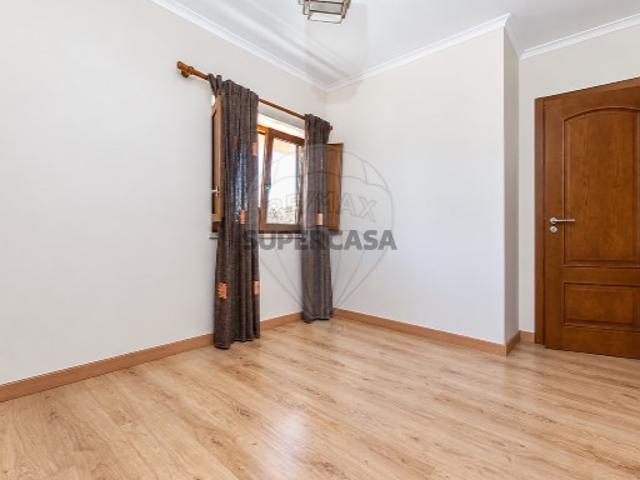Casa venda em Vale do Paraíso, Azambuja