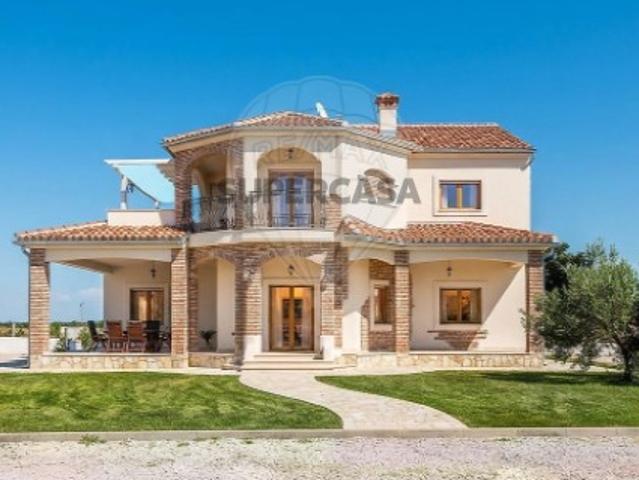 Casa venda em Azeitão (São Lourenço e São Simão), Setúbal