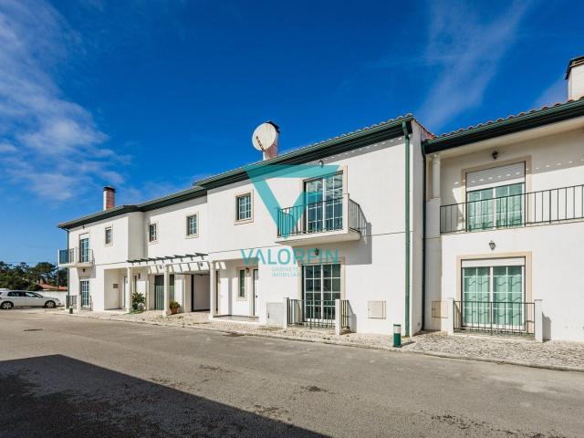 Casa venda em Marinha Grande, Leiria
