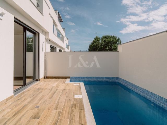 Casa venda em Moncarapacho, Olhão