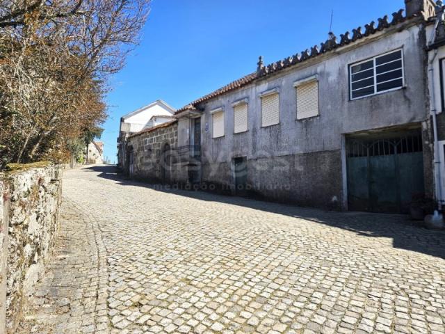 Casa venda em Moimenta de Maceira Dão e Lobelhe do Mato, Mourilhe