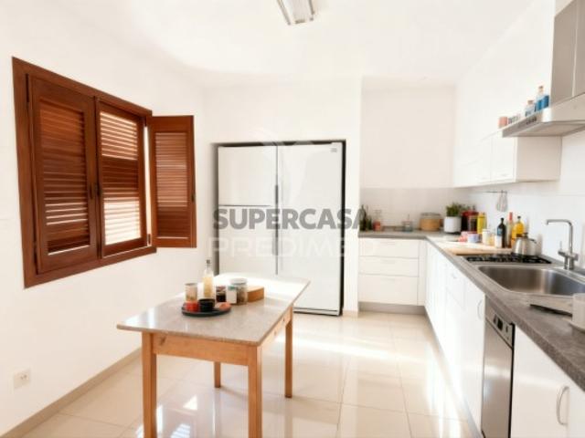 Casa venda em Cortiçóis, Almeirim