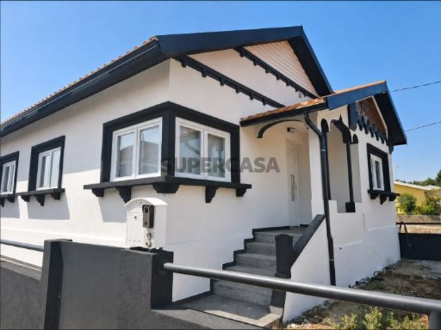 Casa venda em Oliveira Do Bairro, Aveiro