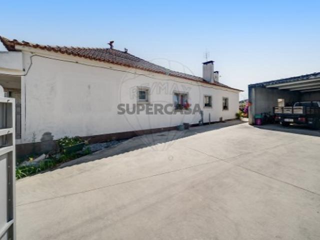 Casa venda em Oliveira Do Bairro, Aveiro
