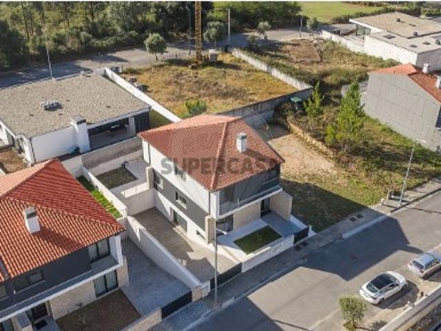 Casa venda em Cabanelas, Vila Verde