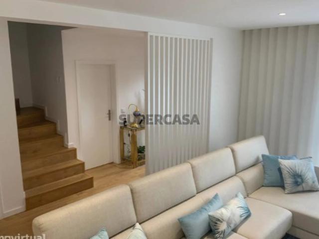 Casa venda em Porto De Mós, Leiria