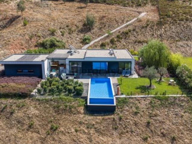 Casa venda em Cerdeirinhas, Celorico De Basto