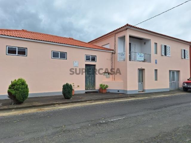 Casa venda em Açores, Castelo Branco