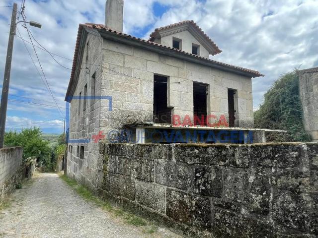 Casa venda em Carregal Do Sal, Viseu