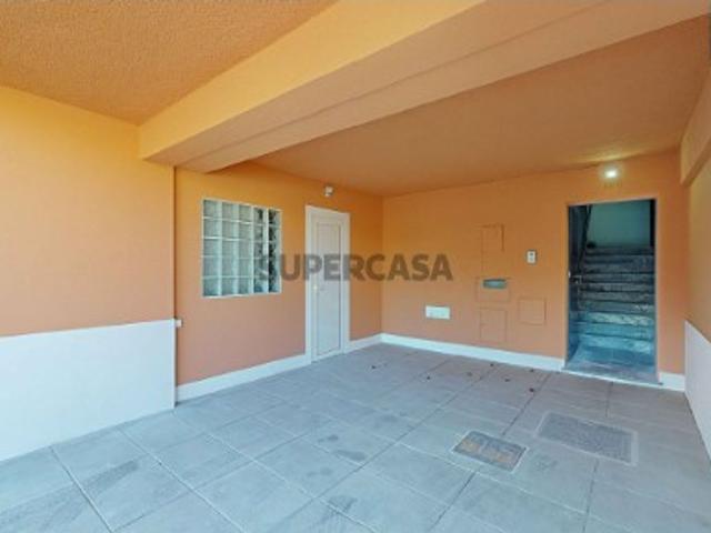 Casa venda em Mexilhoeira da Carregação, Parchal