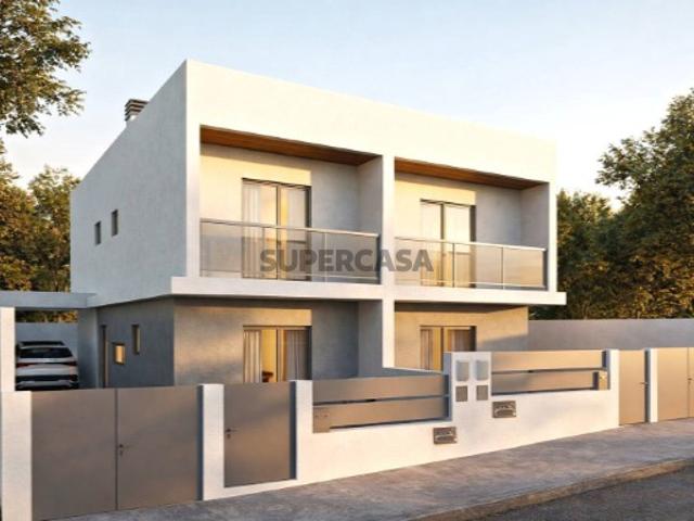 Casa venda em Fernão Ferro, Seixal