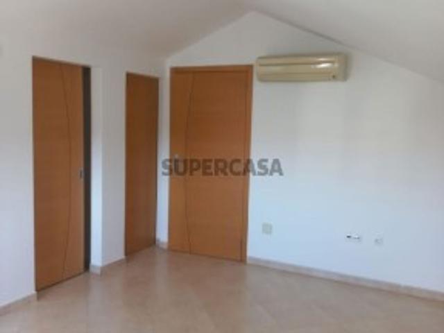 Casa venda em Fernão Ferro, Seixal