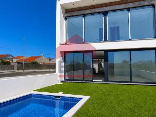 Casa venda em Peniche, Leiria