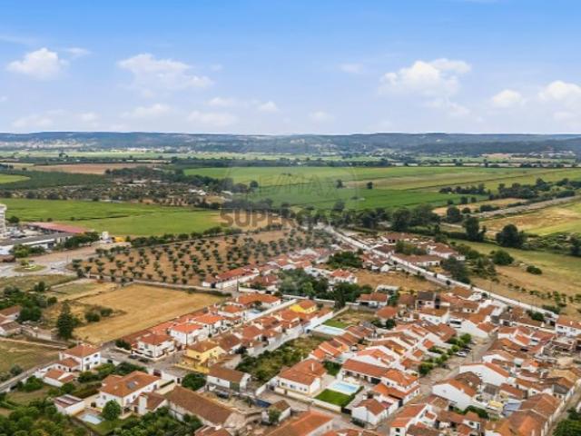Casa venda em Casal das Flores, Golegã