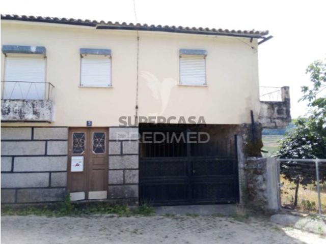 Casa venda em Penalva Do Castelo, Viseu