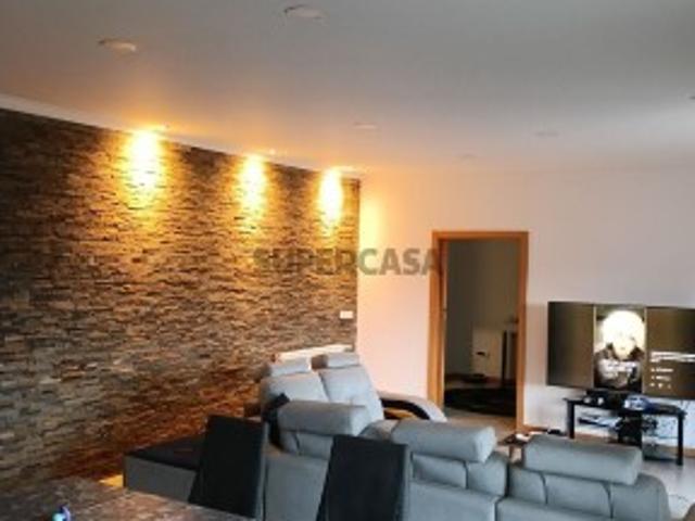 Casa venda em Lobão da Beira, Tondela