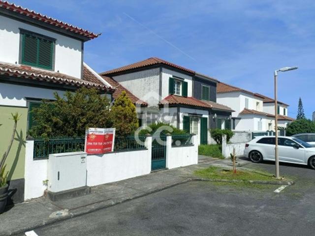 Casa venda em Açores, Ribeira Grande