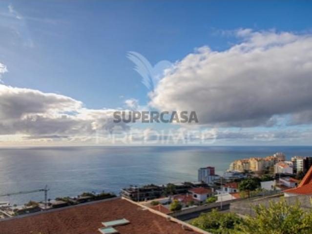 Casa venda em Quinta dos Reis, Funchal