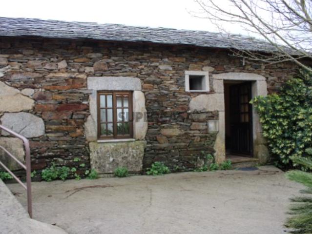 Casa venda em Nespereira, Viseu