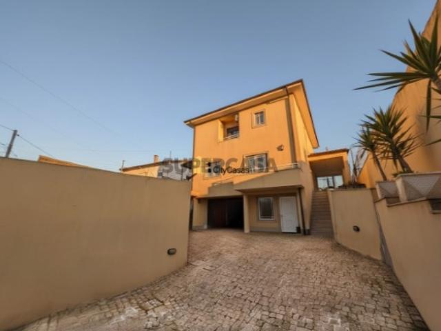 Casa venda em Milhundos, Marecos