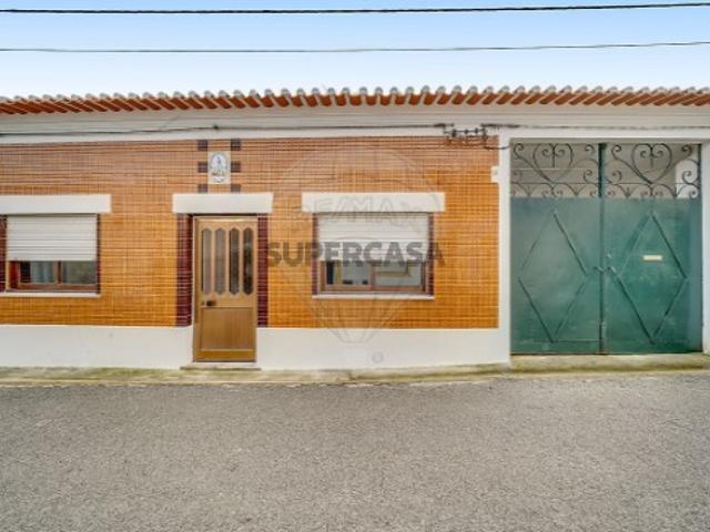 Casa venda em Oliveira Do Bairro, Aveiro