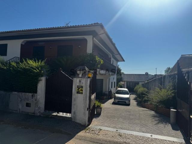 Casa venda em Oliveira De Azeméis, Aveiro
