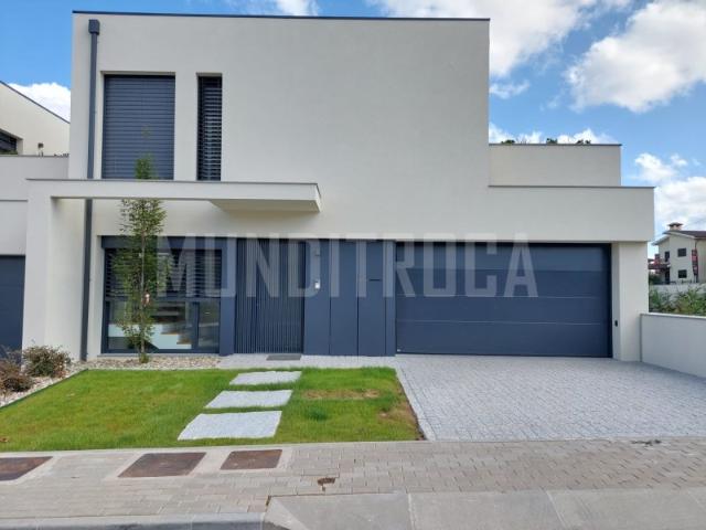 Casa venda em Palmeira, Braga
