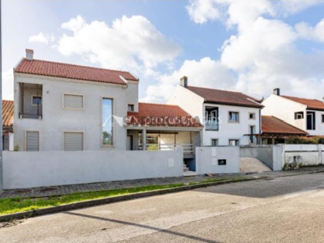 Casa venda em Marinheiros, Leiria