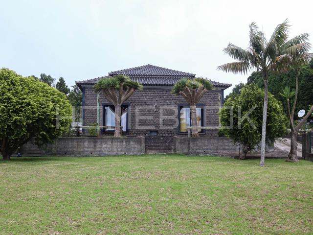 Casa venda em Santa Cruz