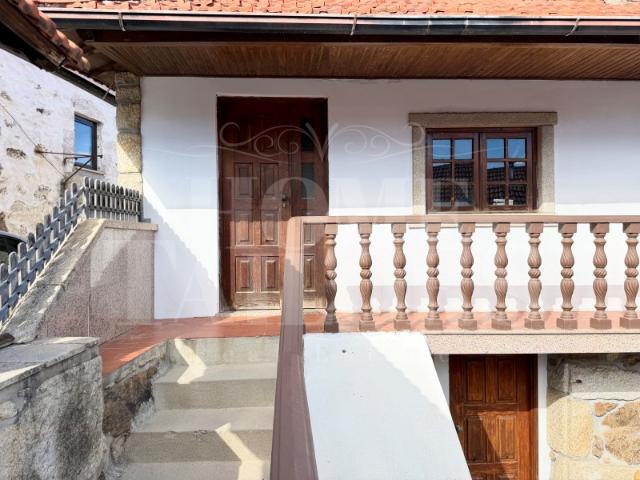 Casa venda em Arnoia, Celorico de Basto