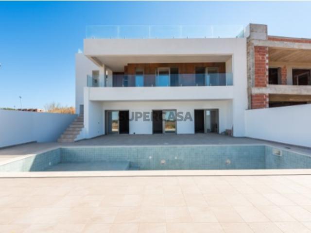 Casa venda em Mexilhoeira Grande, Portimão