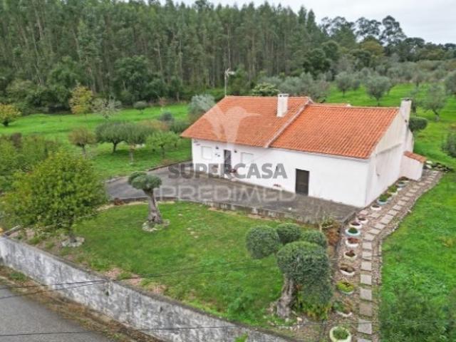 Casa venda em Pussos, Leiria