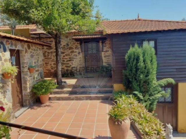 Casa venda em Castelo De Paiva