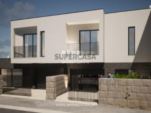 Casa venda em A Ver-o-mar, Porto