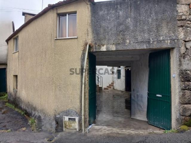 Casa venda em Rocas do Vouga, Sever do Vouga