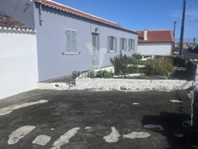 Casa venda em Açores, Praia Da Vitória