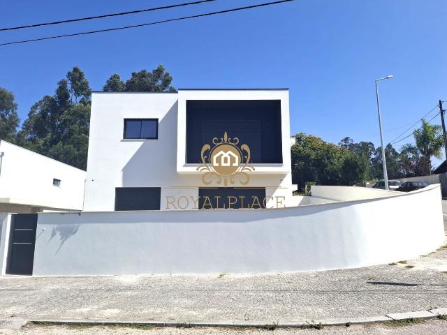 Casa venda em Santa Maria Da Feira, Aveiro