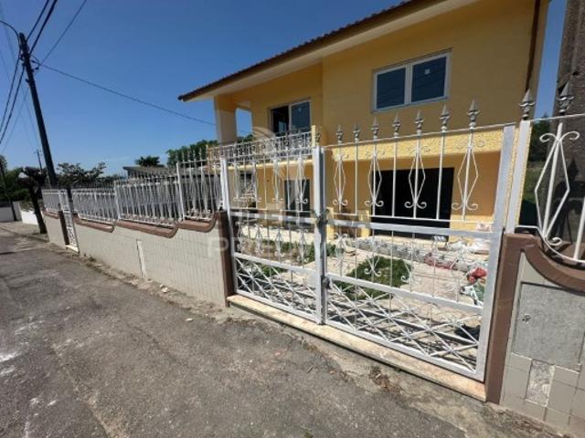 Casa venda em Santa Maria Da Feira, Aveiro
