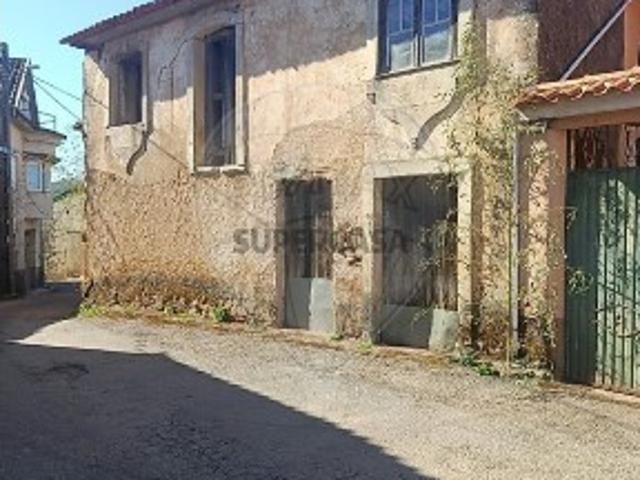 Casa venda em Sazes do Lorvão, Penacova