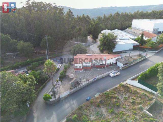 Casa venda em Zona Industrial de Padrões, Sever do Vouga