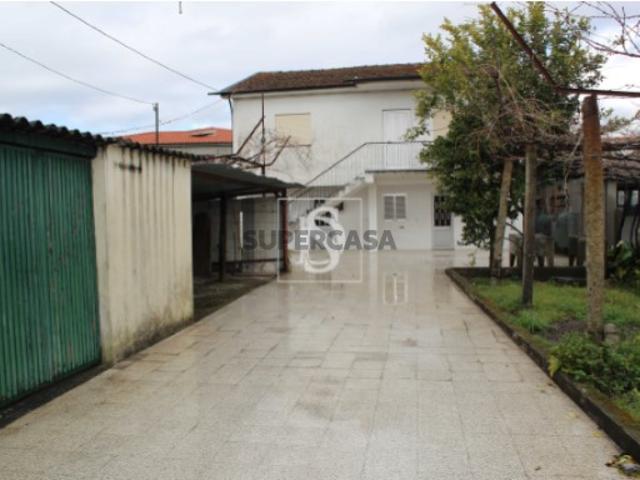 Casa venda em Paredes