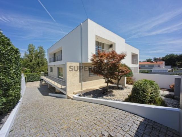 Casa venda em Vila Nova de Famalicão, Braga