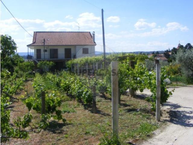 Casa venda em Argeriz, Vila Real