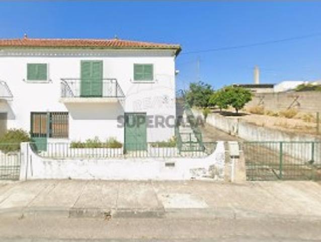 Casa venda em Argeriz, Vila Real