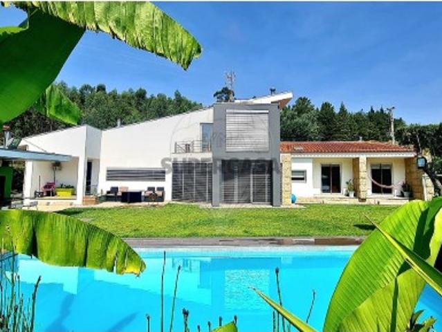 Casa venda em Azevedos, Parada Do Bouro