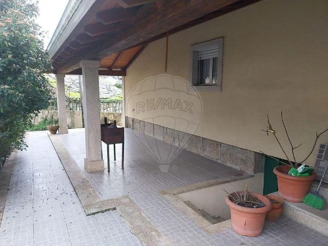 Casa alugar em Mondim De Basto, Vila Real